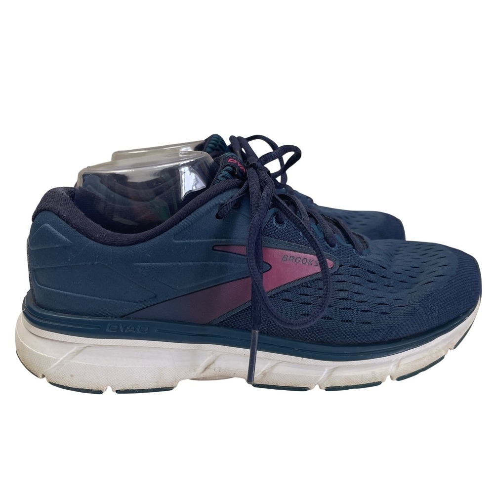 Brooks Dyad 11 Women 9.5 Extra Wide 2E Navy Blue Running Shoes 1203122E490